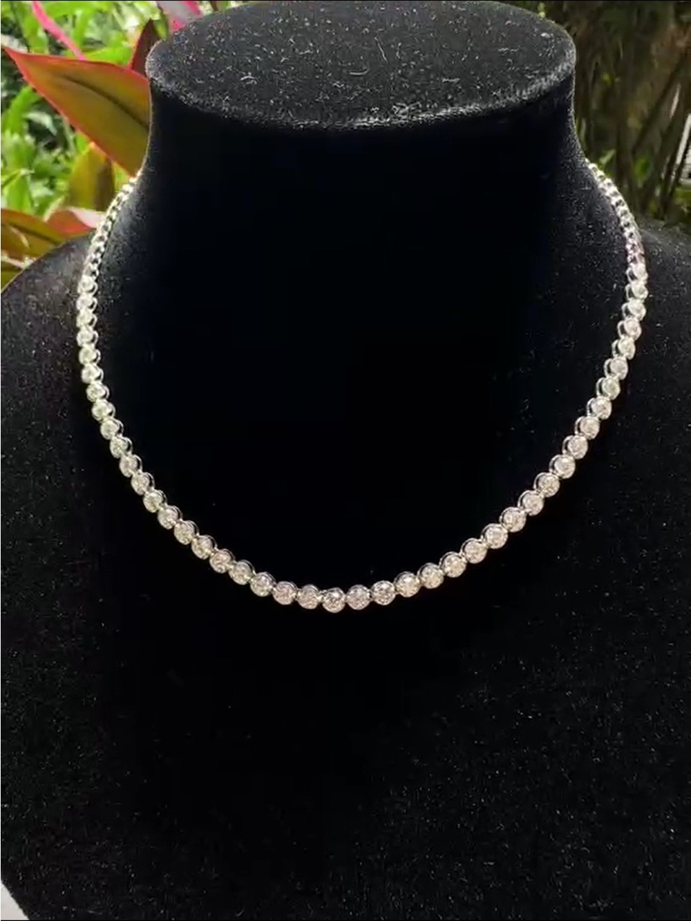 Tennis necklace Natural Diamonds